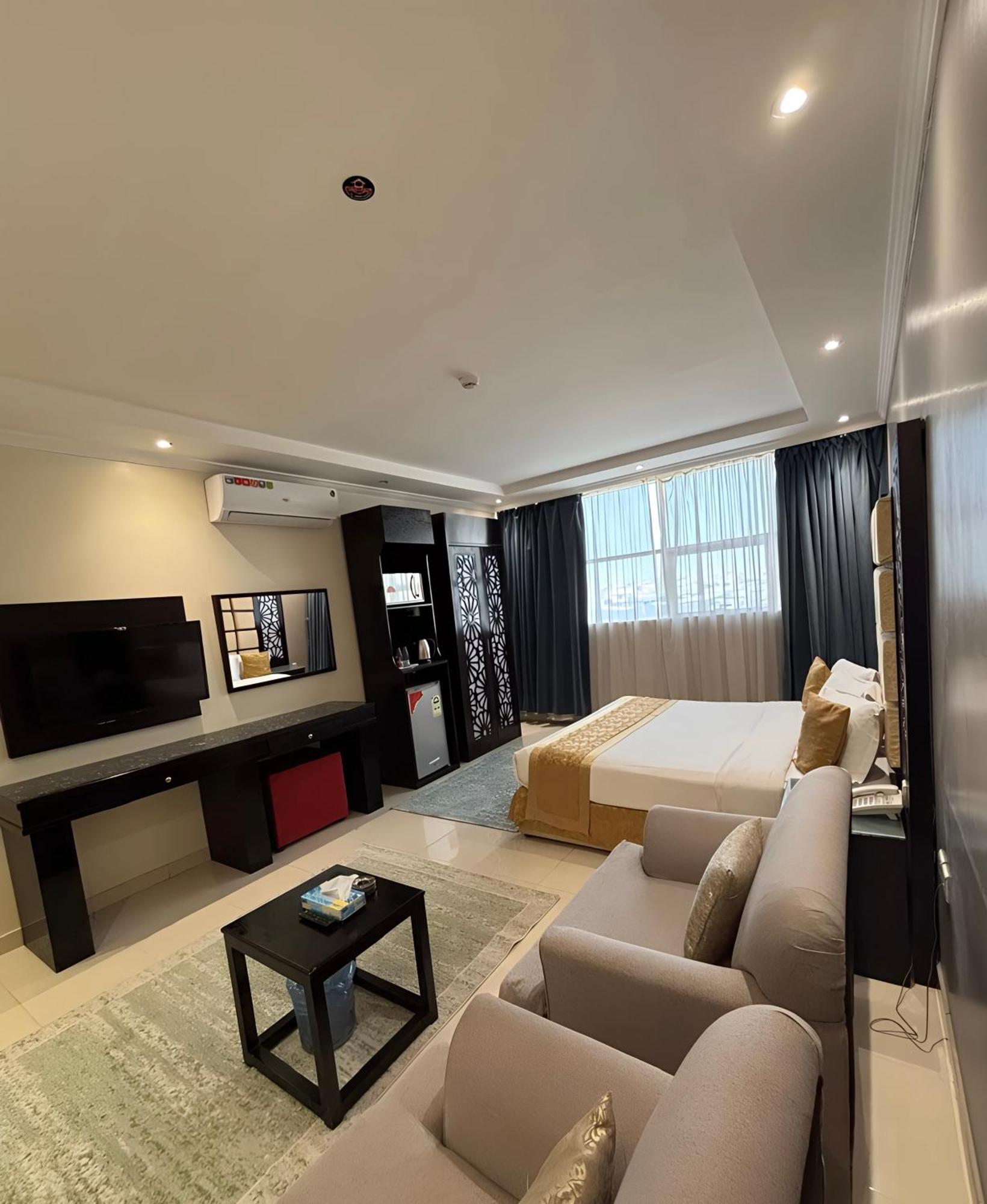 Al Lord Hotel Abu Qa'ar Eksteriør billede